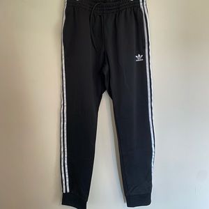 Black Adidas Long sweatpants/joggers